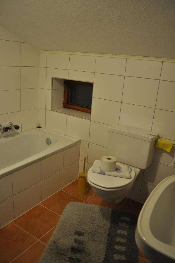 Haus Tina Appartement Bach  Buitenkant foto