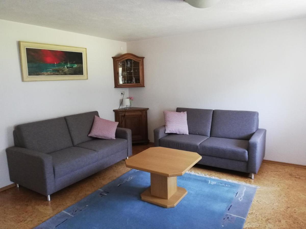 Haus Tina Appartement Bach  Buitenkant foto